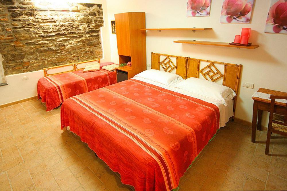Francamaria Rooms Vernazza Rum bild