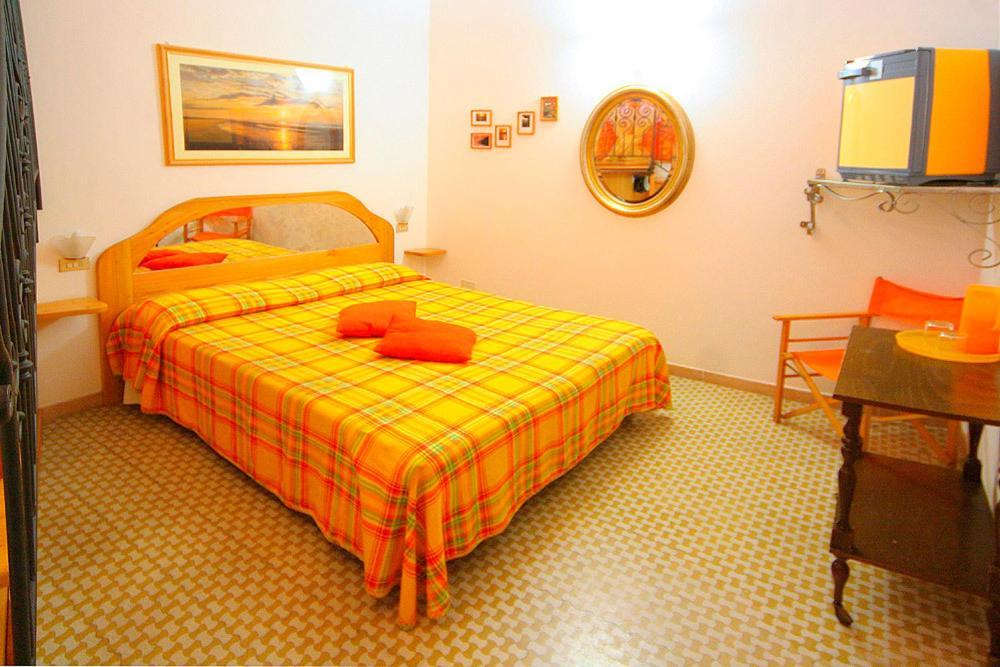 Francamaria Rooms Vernazza Rum bild