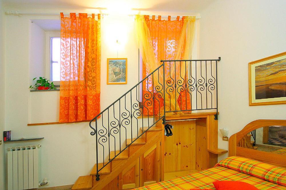 Francamaria Rooms Vernazza Rum bild